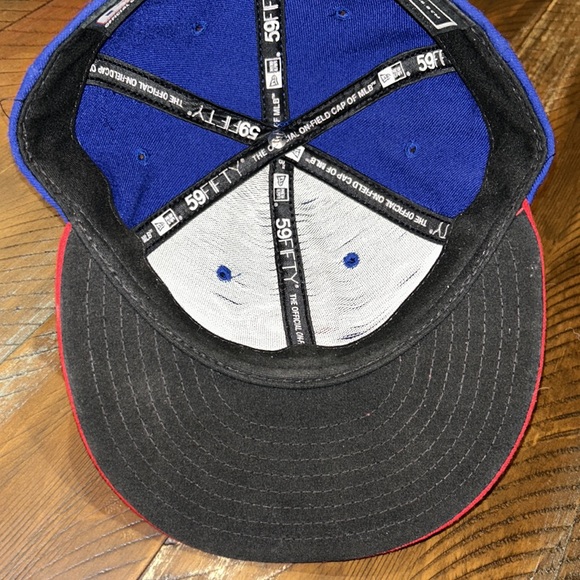 Philadelphia Phillies New Era 59FIFTY cap. - Picture 4 of 5